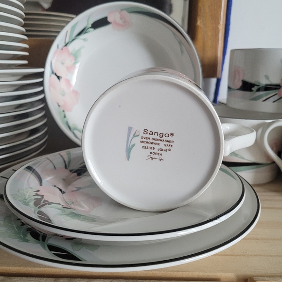 35pcs Vintage Sango Jolie Dishes - Picture 2 of 16